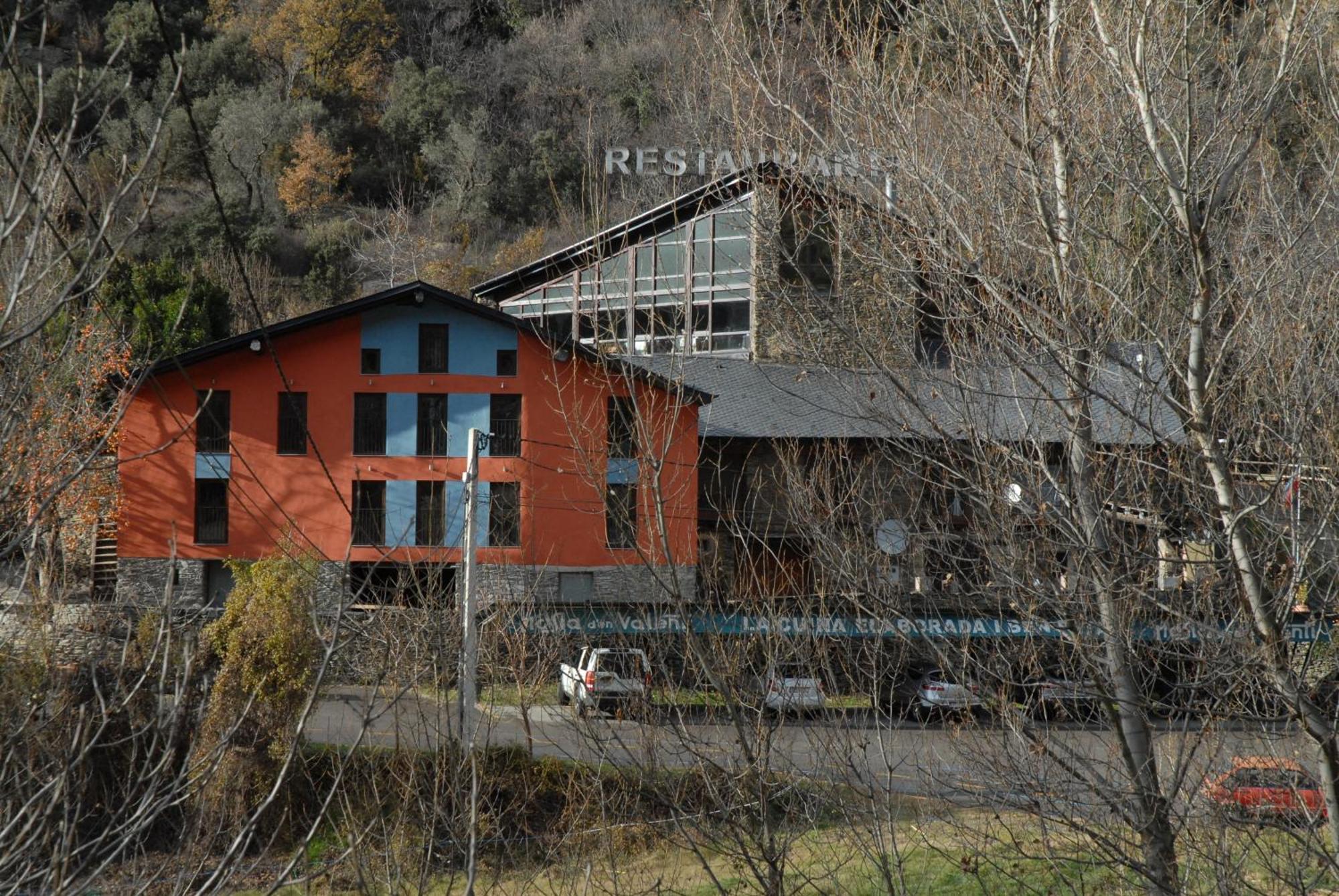 Masia D'En Valenti Anserall  ภายนอก รูปภาพ